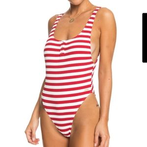NWOT - Roxy one piece swimsuit